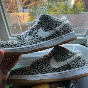 Nike Dunk SB Low Road Size Sz 9